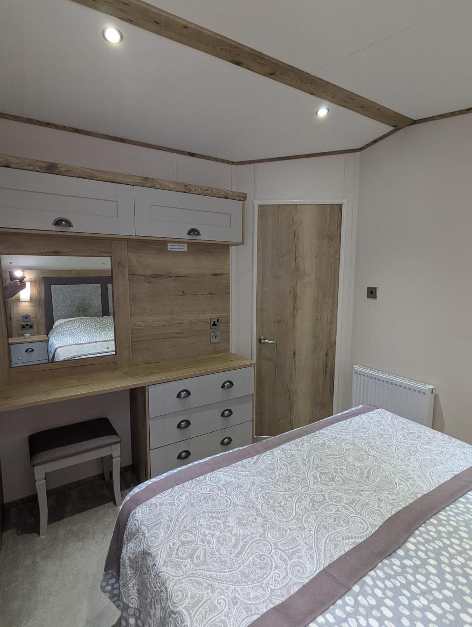 Stunning Caravan With Panoramic Views Weymouth Littlesea Haven Wyke Regis Екстер'єр фото