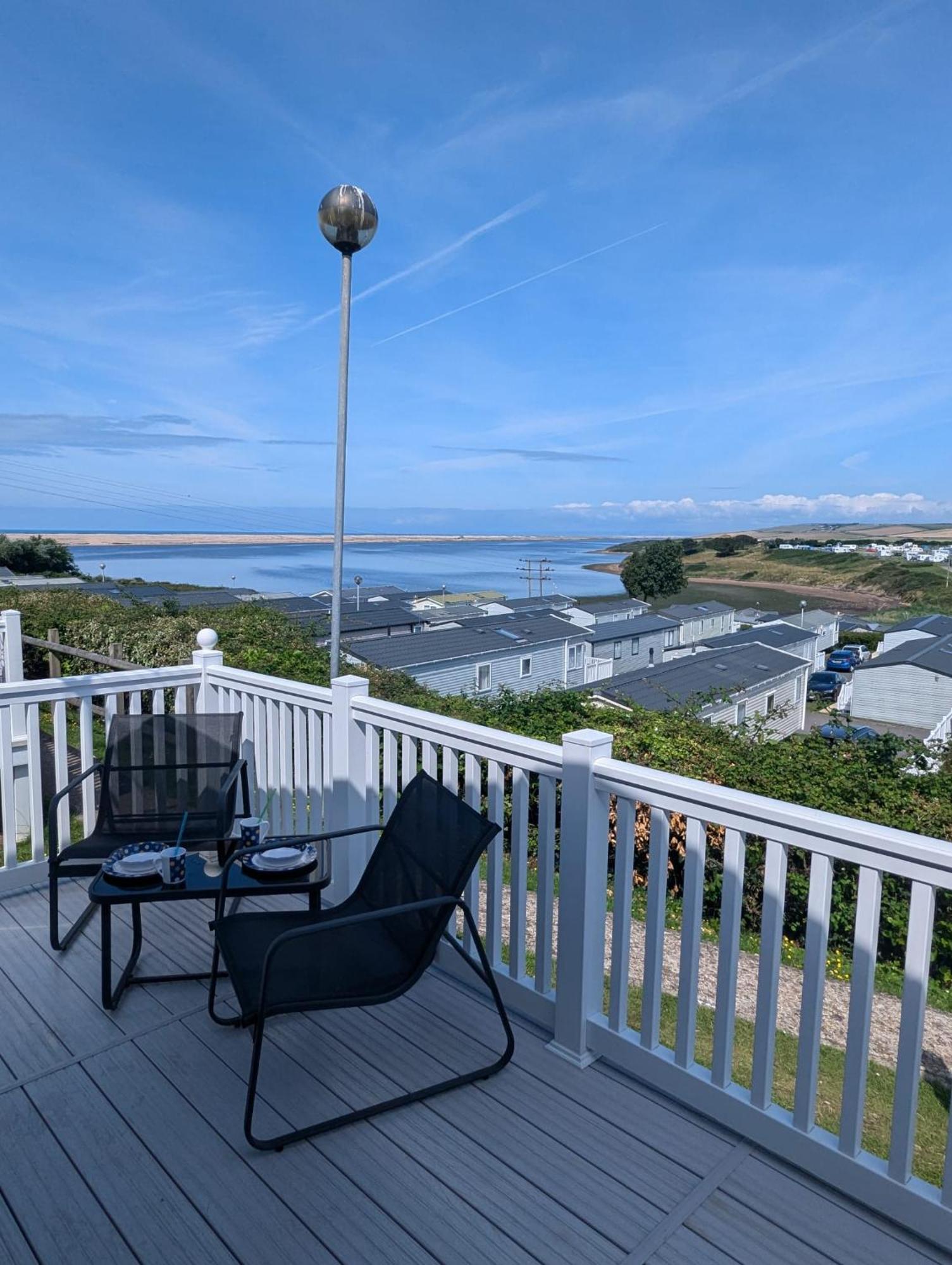 Stunning Caravan With Panoramic Views Weymouth Littlesea Haven Wyke Regis Екстер'єр фото