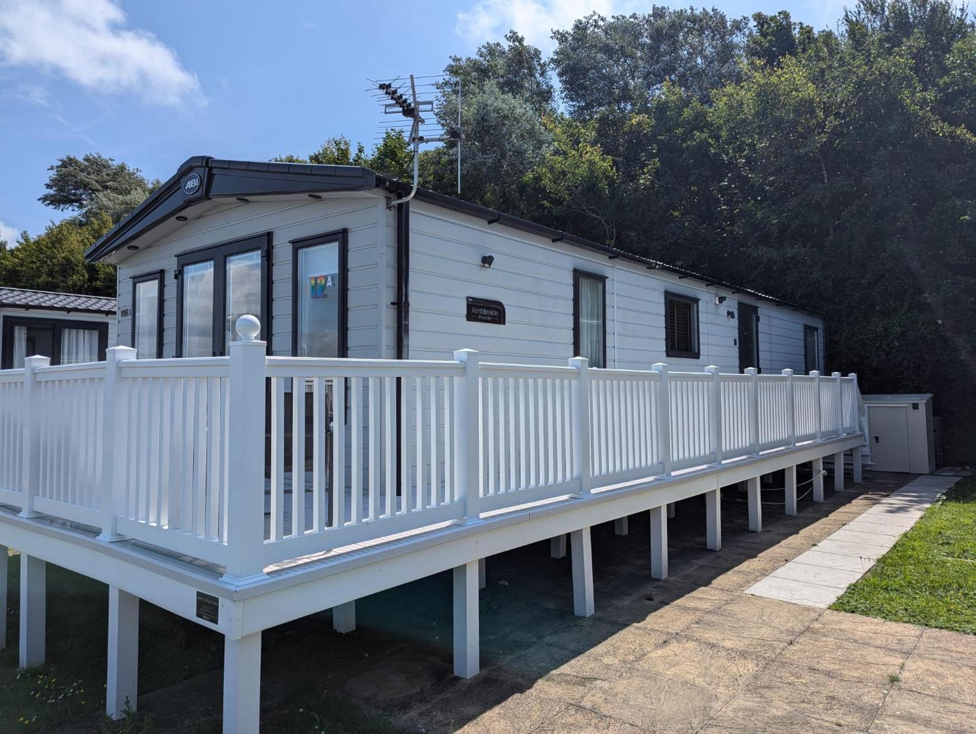 Stunning Caravan With Panoramic Views Weymouth Littlesea Haven Wyke Regis Екстер'єр фото